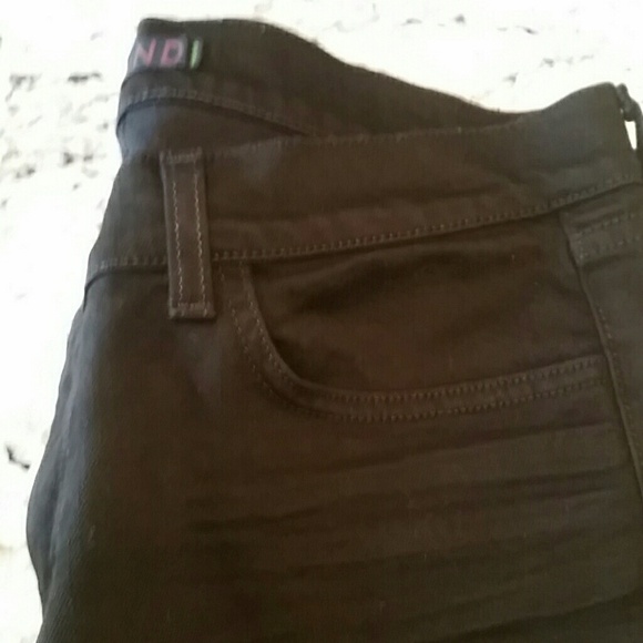 J. Brand The Boot Leg Jett Black EUC Like New 30 - Picture 7 of 8